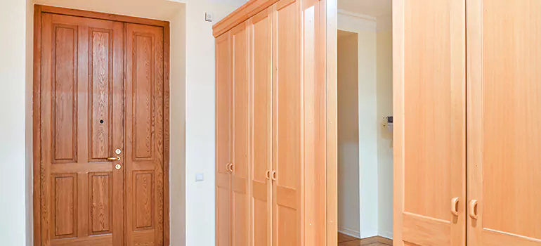 Glass Closet Door Repair in Boynton Beach, FL