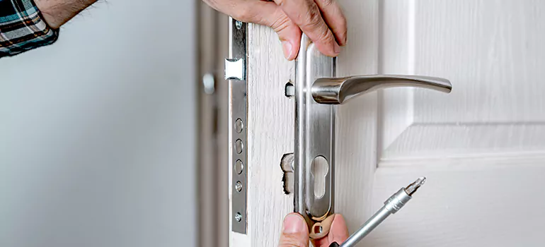 Front Door Knob Repair in Boynton Beach, FL