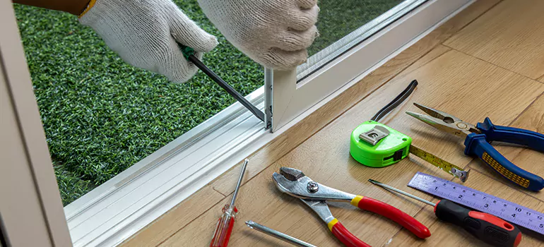 Window Hinge Repair in Boynton Beach, FL